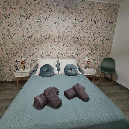 Colon Nerja Apartment Ngoại thất bức ảnh