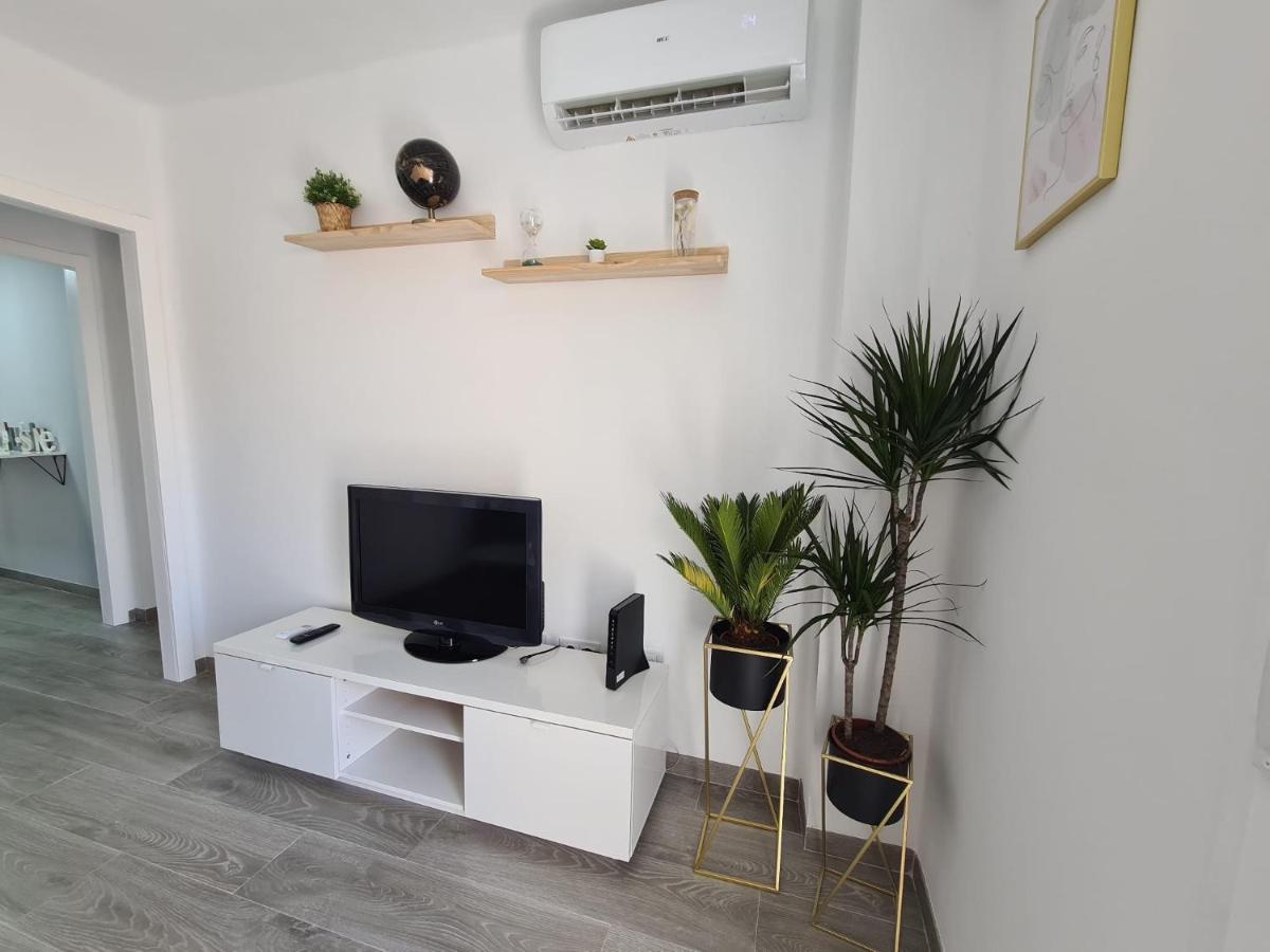 Colon Nerja Apartment Ngoại thất bức ảnh