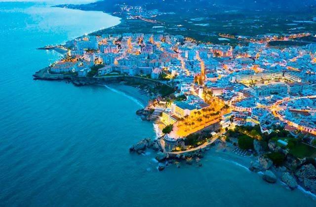 Colon Nerja Apartment Ngoại thất bức ảnh