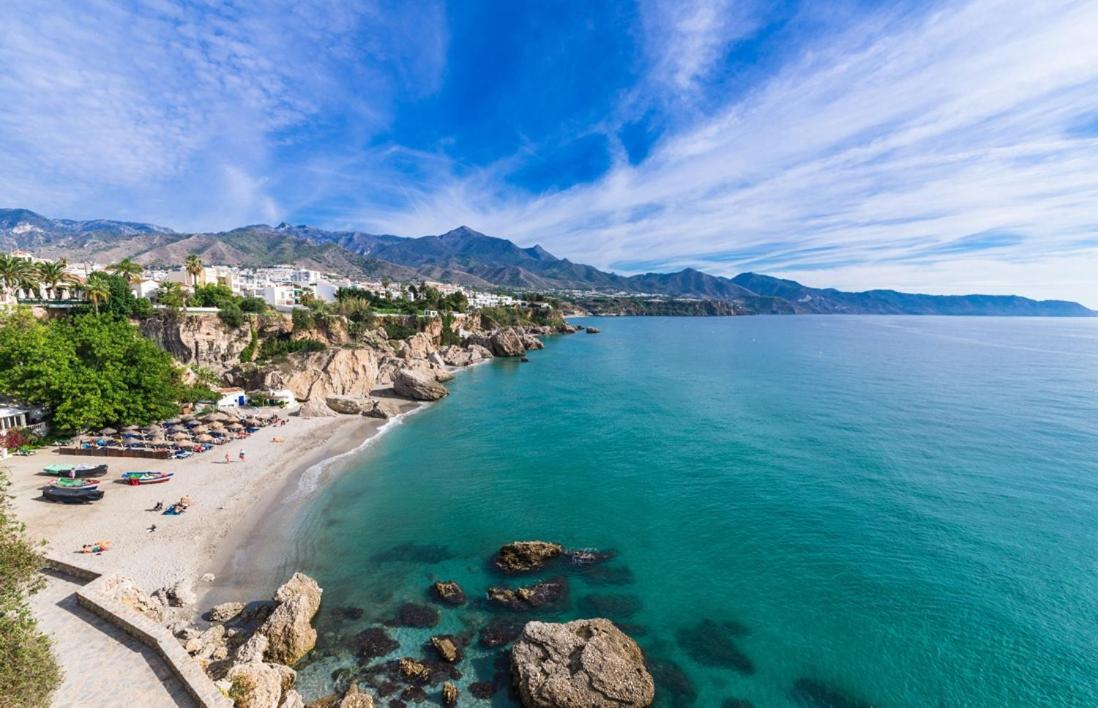 Colon Nerja Apartment Ngoại thất bức ảnh